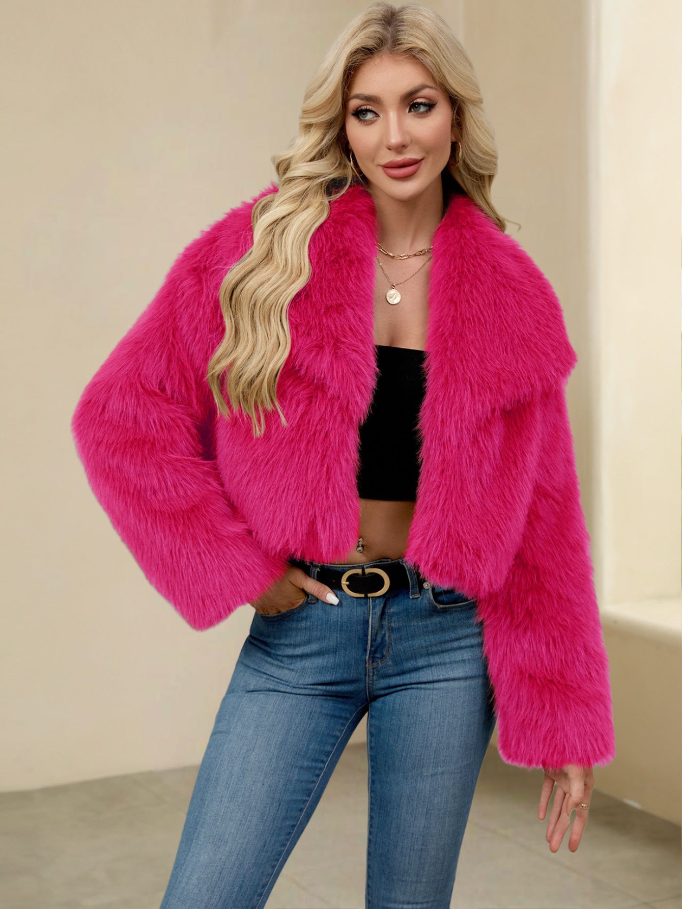 Faux Fur Flared Collar Women's Short Faux Fur Coat