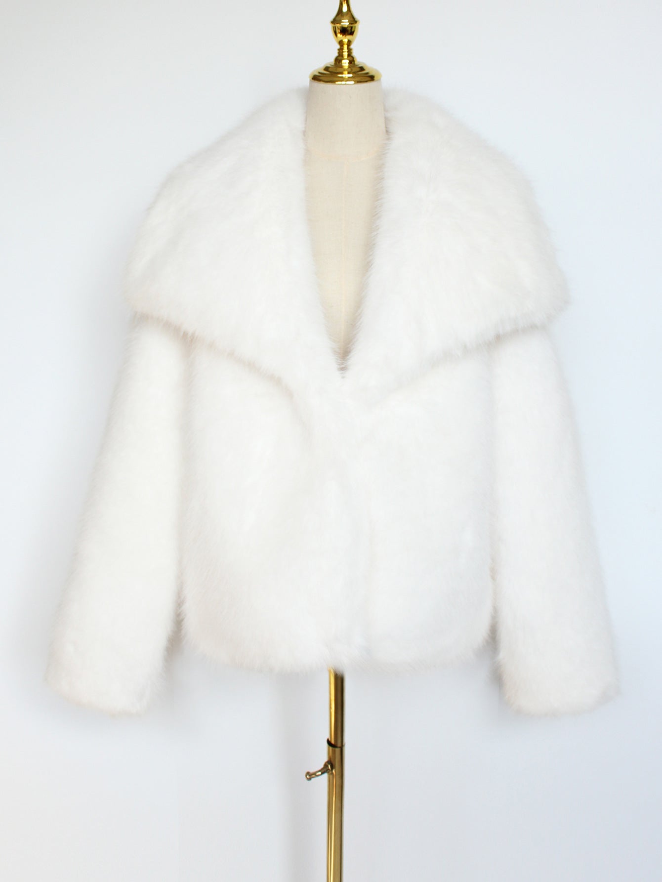Imitation fur coat top women's short woolen coat made of synthetic fur