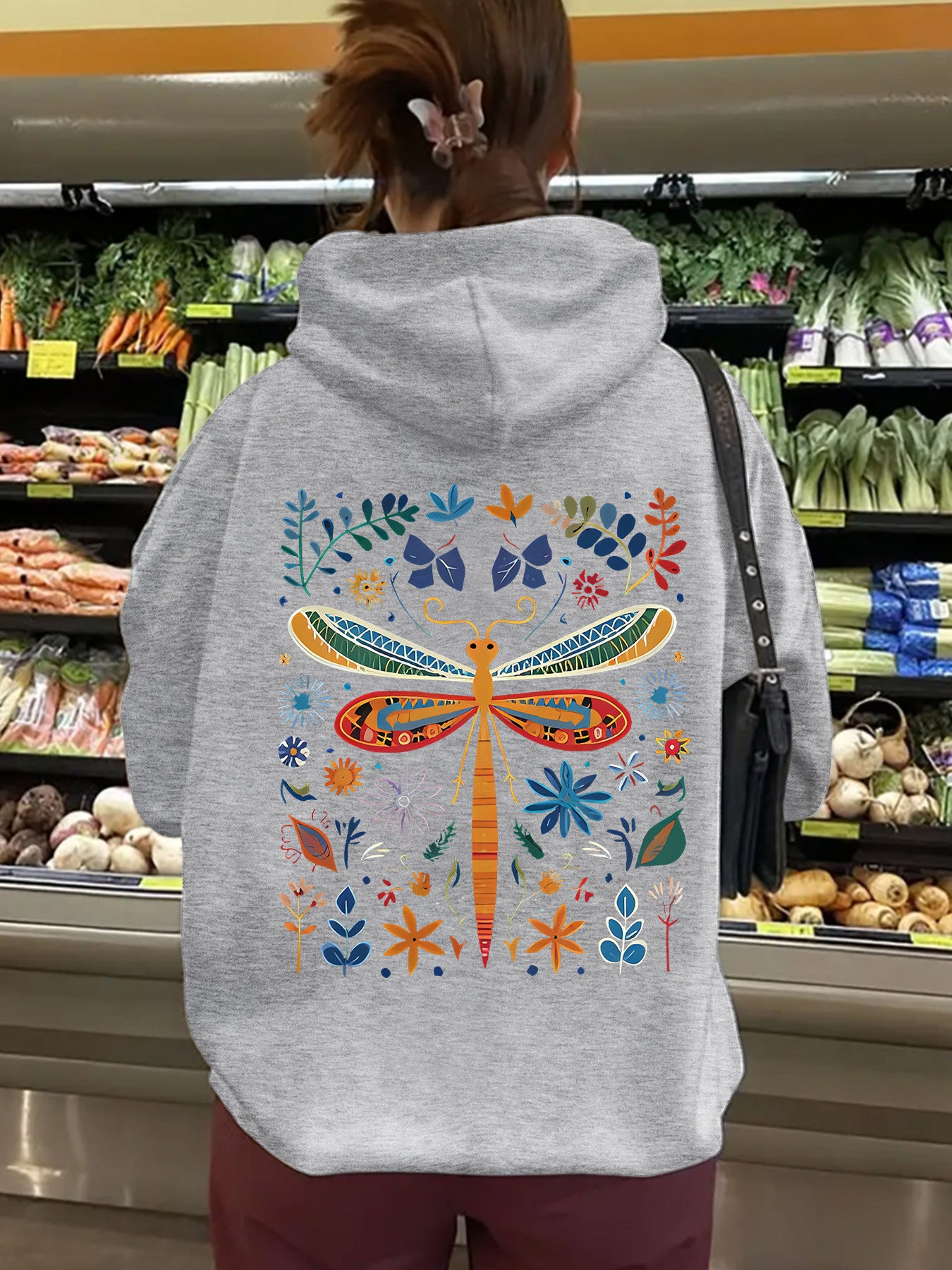 Top hoodie with dragonfly pattern print