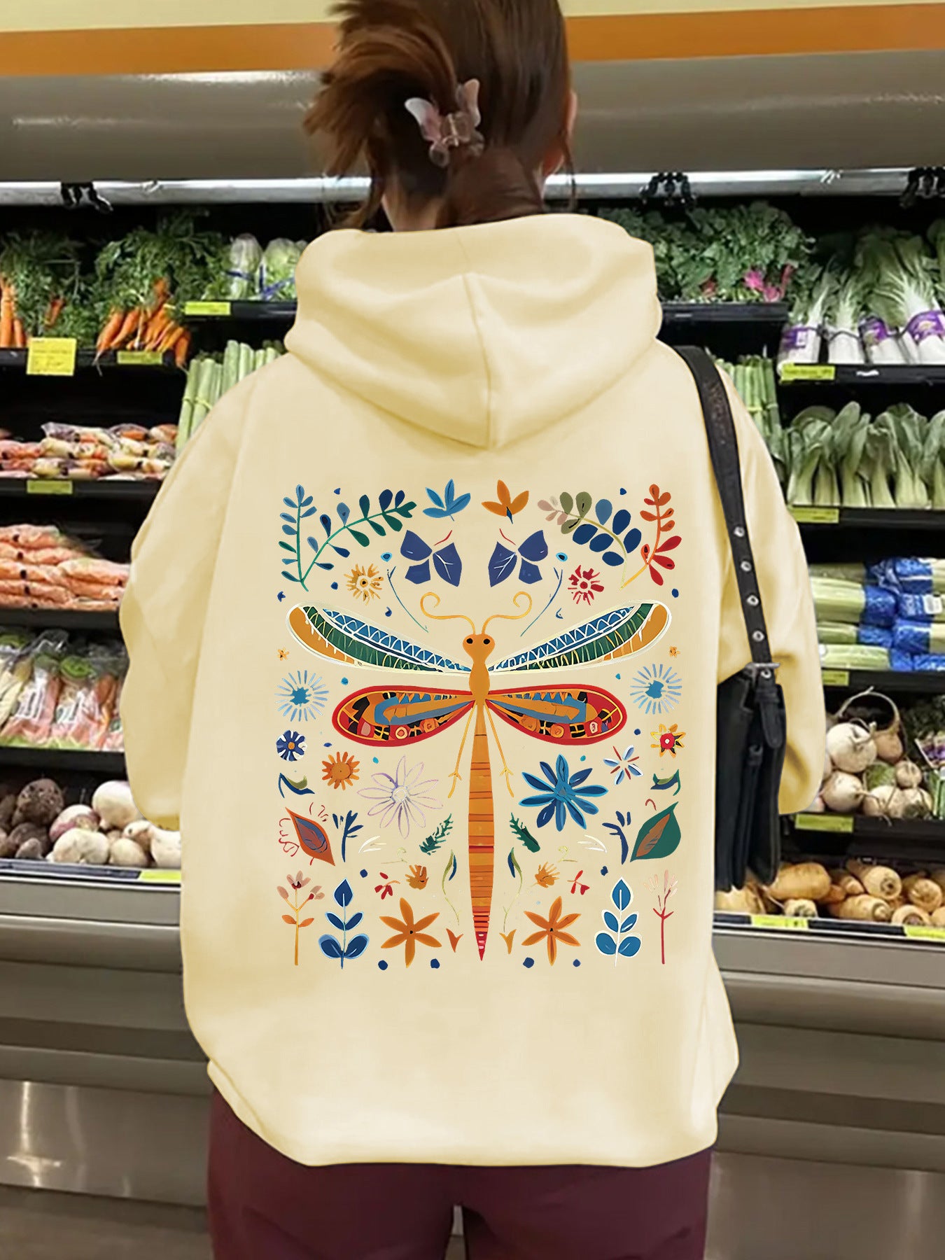 Top hoodie with dragonfly pattern print