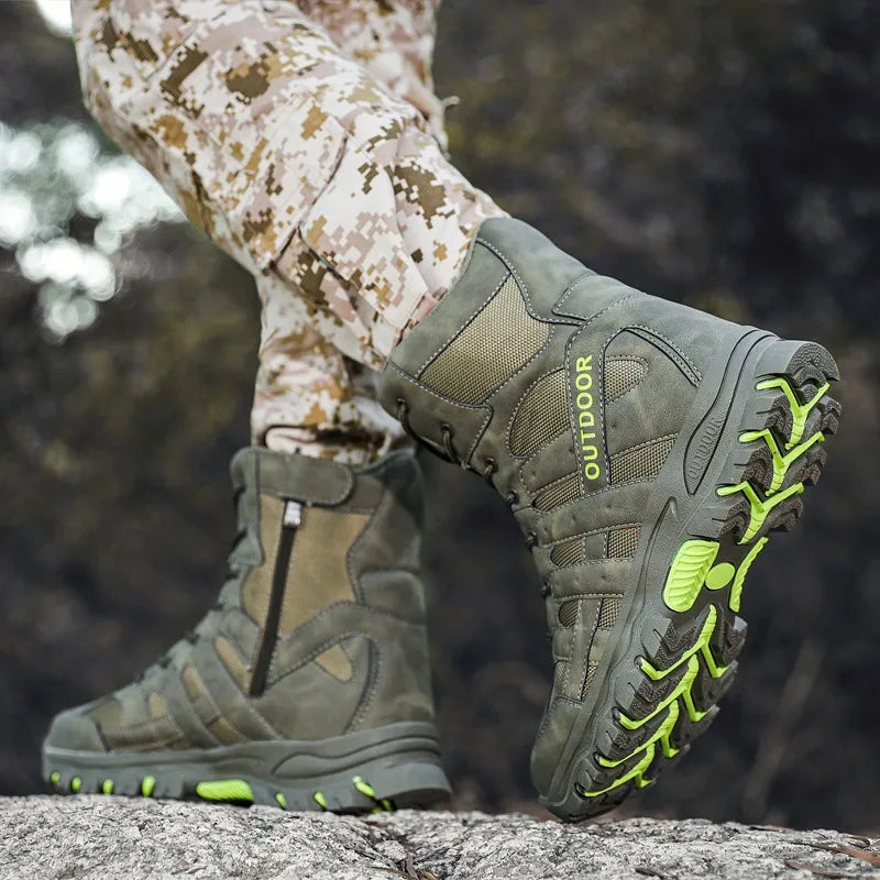 New Men's Boots Fashion Outdoor Men Hiking Boots High Top Breathable Men Desert Combat Ankle Boots Non-slip Motorcycle Boots