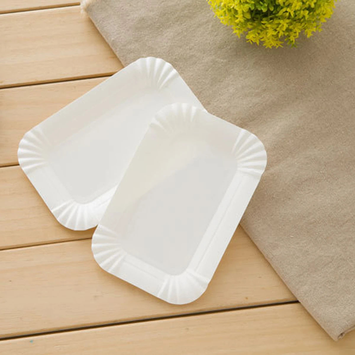 100Pcs Paper Plates For Barbecue Disposable Dinnerware Microwave Safe Recyclable Fluted Brim Cake Plates Dining Tableware